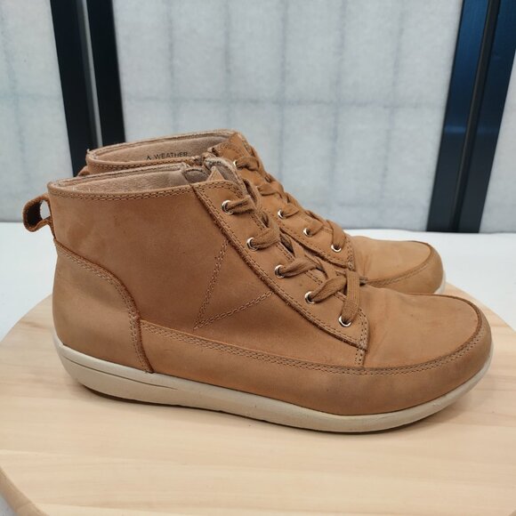 Vionic Shawna High Top Tan Comfort Weather Resistant Boots Women US 8.5 - Picture 2 of 16